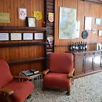 Отель Diana