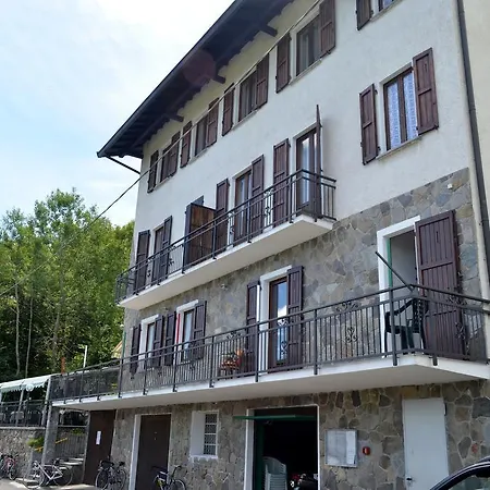 Hotel Diana *